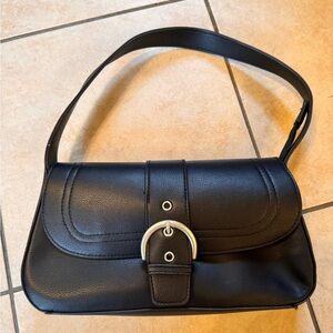 NWOT AE x The Ziegler Sisters Baguette Purse